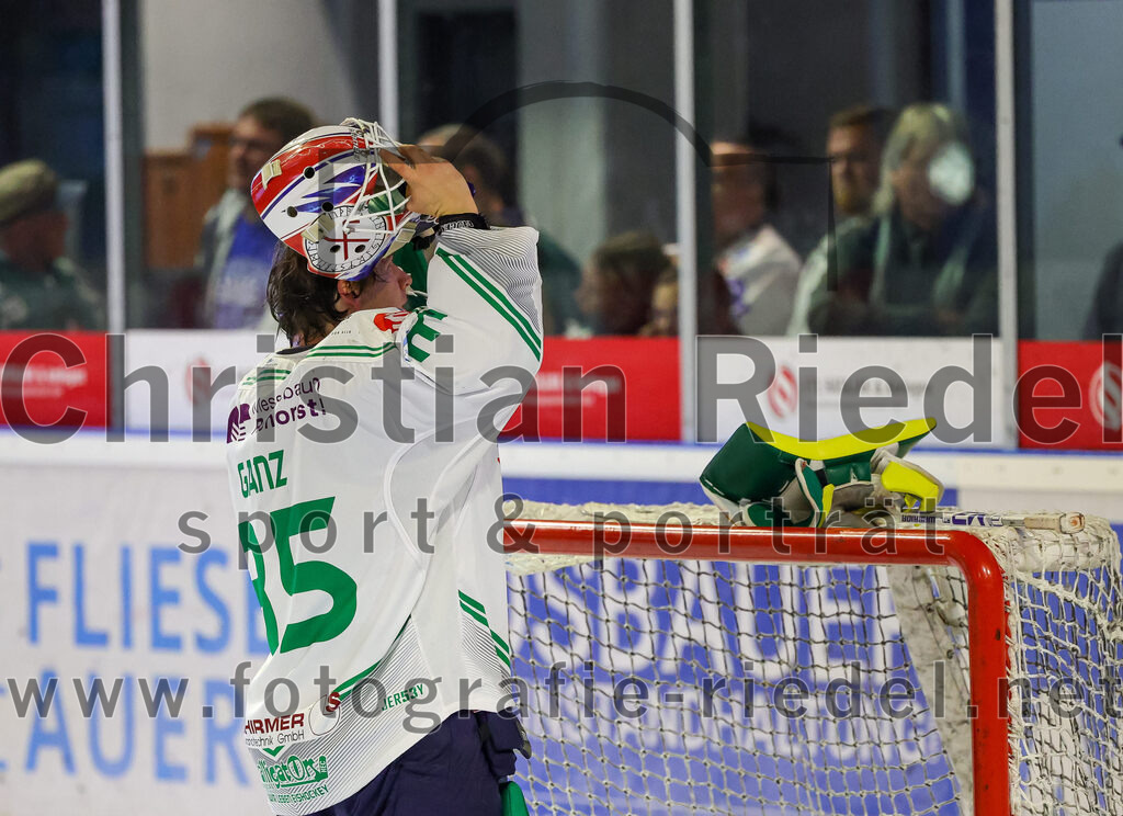 2025-09-21_092_TSV_Erding_gegen_Hoechstadter_Alligators | Erding, Deutschland, 21.09.2025:Eishockey, Oberliga Süd 2025 / 2026, 2. Spieltag, TSV Erding gegen Höchstadter Alligators, Endergebnis: 3:4Foto: Christian Riedel / fotografie-riedel.net