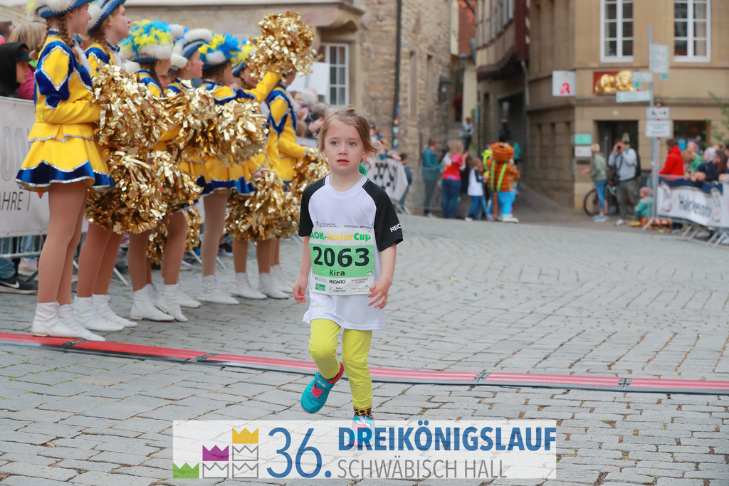 AOK Junior Cup 400m | 3Königslauf 2022 AOK Junior Cup 400m - Realisiert mit Pictrs.com