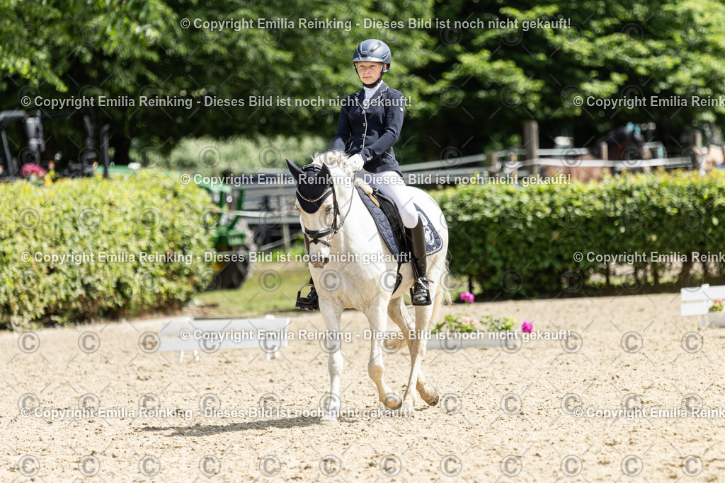 CL5A9357 | Emilia Reinking Fotografie - Realisiert mit Pictrs.com