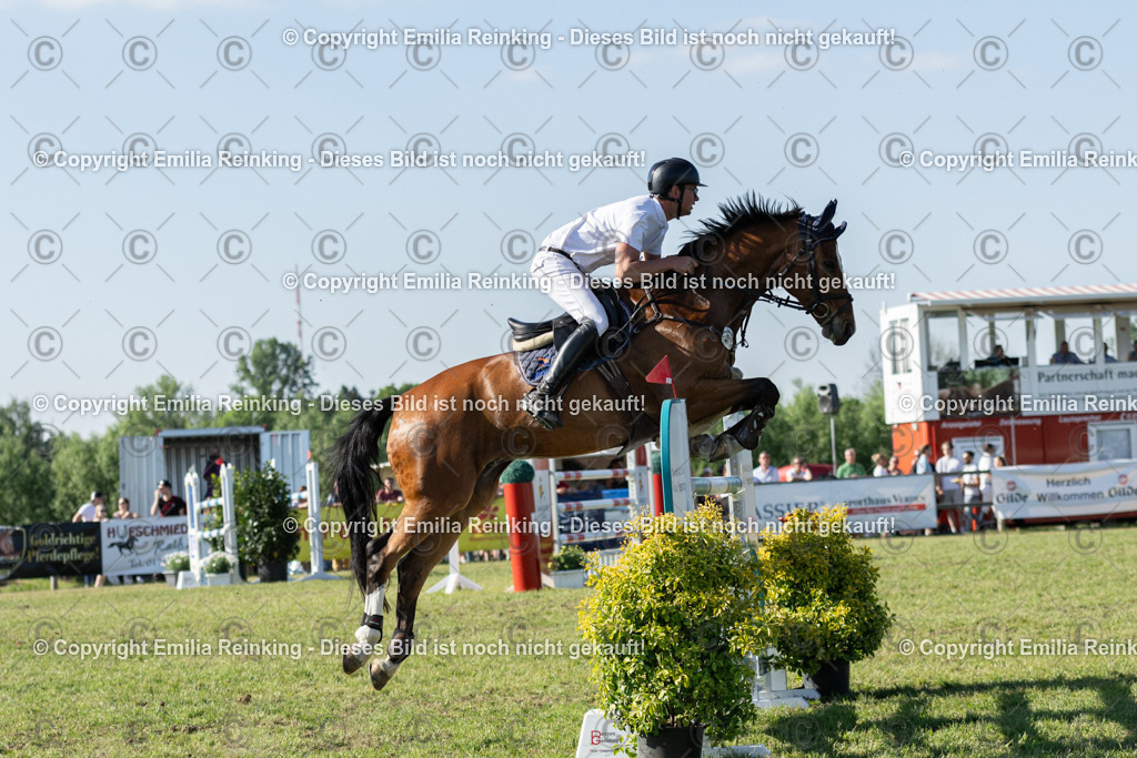 CL5A5954 | Emilia Reinking Fotografie - Realisiert mit Pictrs.com