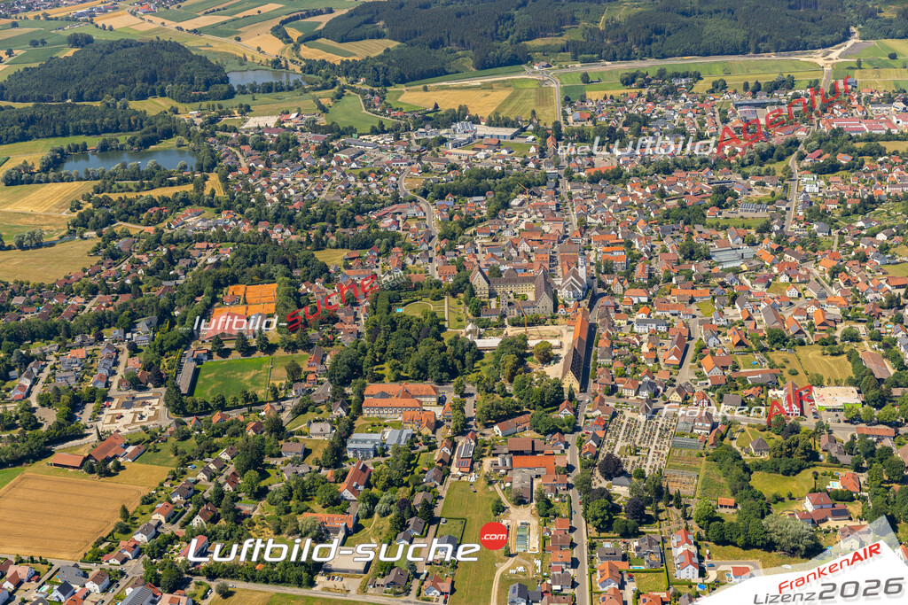 Das Luftbild der Stadt Babenhausen wurde 2022 vom Flugzeug heraus erstellt (keine Drohnen-Aufnahmen) Aufnahmehöhe ca.450 Meter- hohe Bildauflösung und Druck-Qualität. Garantiert!