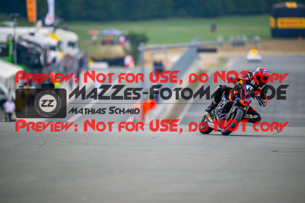 MaZZes_FotoMatrix_220723_5626 | IDM1000