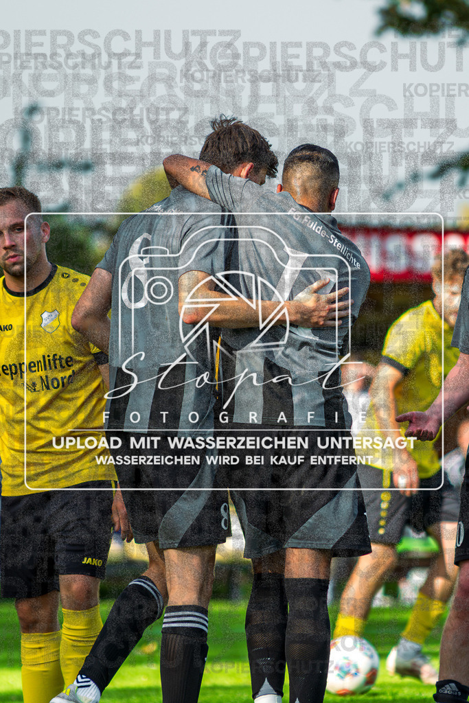 260920-FGFS-SVN-0038 | Jubel nach 4:1 Treffer v.l. Simon Twiefel (FG Fulde-Stellichte #8), Zilan Ördek (FG Fulde-Stellichte #11);Kreisliga Herren HK - FG Fulde-Stellichte vs. SVN Buchholz am 20.09.2026 in Zentralstadion, Fulde - Realisiert mit Pictrs.com