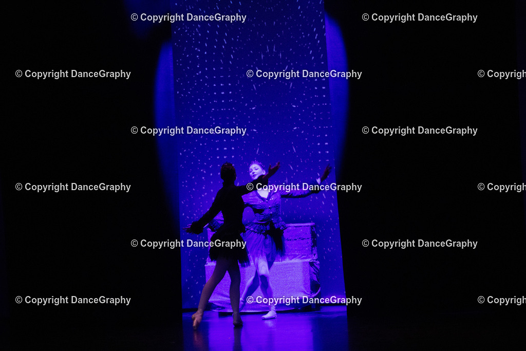 GPHY1638 | DanceGraphy - Realisiert mit Pictrs.com