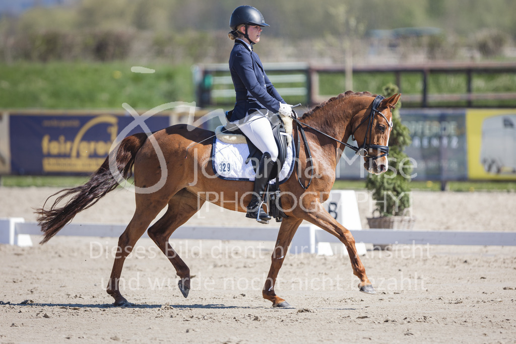 220418_Dressurpferde-L-162 | Frühlingsfest der Pferde
Herford
18.April 2022
Dressurpferdeprfg. Kl.L DL2