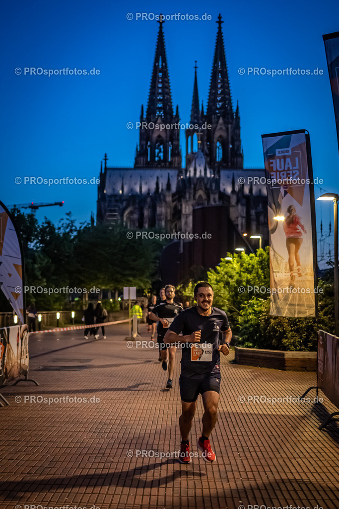 16. OBI Nachtlauf des ASV Koeln; Koeln, 17.05.23 | Impressionen vom 16. OBI Nachtlauf des ASV Koeln am 17.05.23 am Altstadt in Koeln (Deutschland). Foto: BEAUTIFUL SPORTS/Bernd Hoffmann