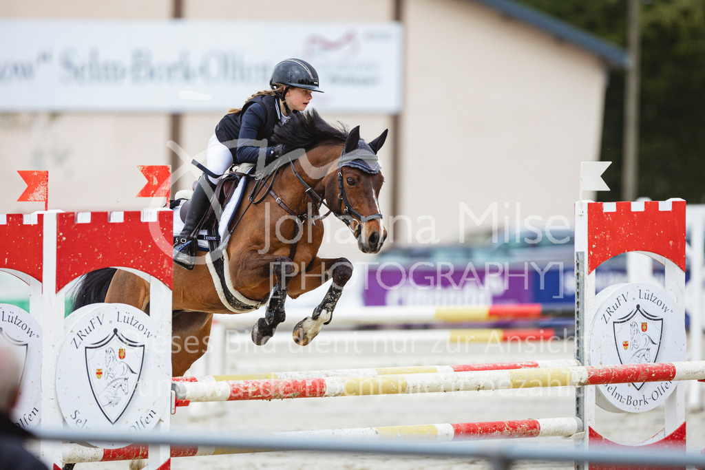 240426_Olfen-Vinnum_PonyTrophy-370 | Deine schönsten Turniermomente als professionelle Fotos! Entdecke hochwertige Pferdesport-Fotografie im Online-Shop. Jetzt Fotos finden & bestellen!