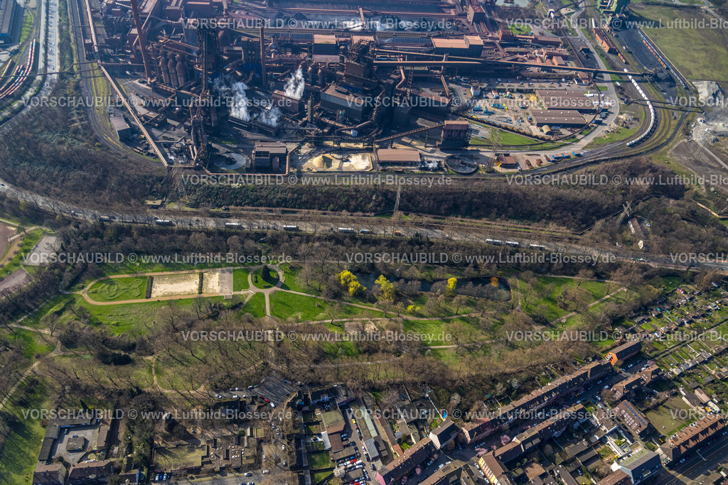 Duisburg240304513 | Luftbild, Volkspark Schwelgern (Schwelgernpark) am Thyssenkrupp Steel Europe Werk in Marxloh, Duisburg, Ruhrgebiet, Nordrhein-Westfalen, Deutschland, Duisburg-N