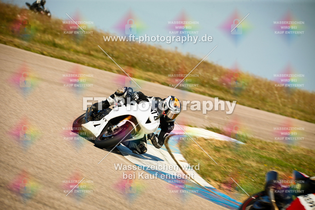 _MOT9196 | Hier findet Ihr Bilder von Touristenfahrten auf der Nürburgring Nordschleife oder von anderen Veranstaltungen die ich besucht habe. Viel Spass beim Durch Schauen 