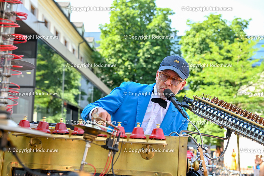 Pflasterspektakel_ 36. Linzer Pflasterspektakel 2024_ 18.07.2024-3 | 18.07.2023, Linz, AUT, 36. Linzer Pflasterspektakel 2024, im Bild diverse Kuenstler