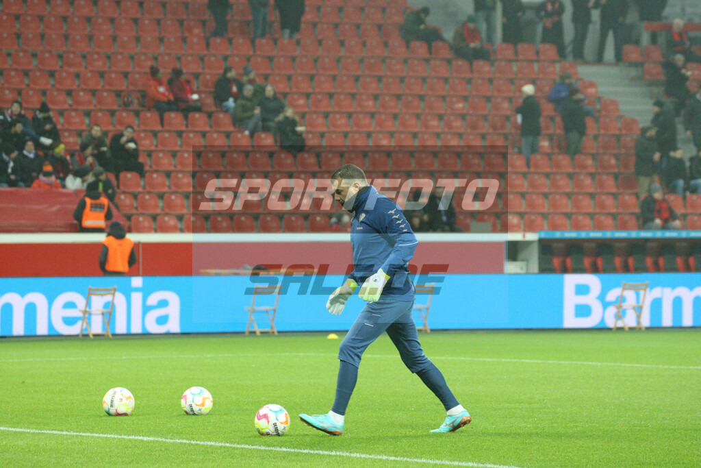 Bayer 04 Leverkusen - VFL Bochum 1848 | Torwarttrainer Peter Greiber - © Sportfoto-Sale (MK - Realisiert mit Pictrs.com