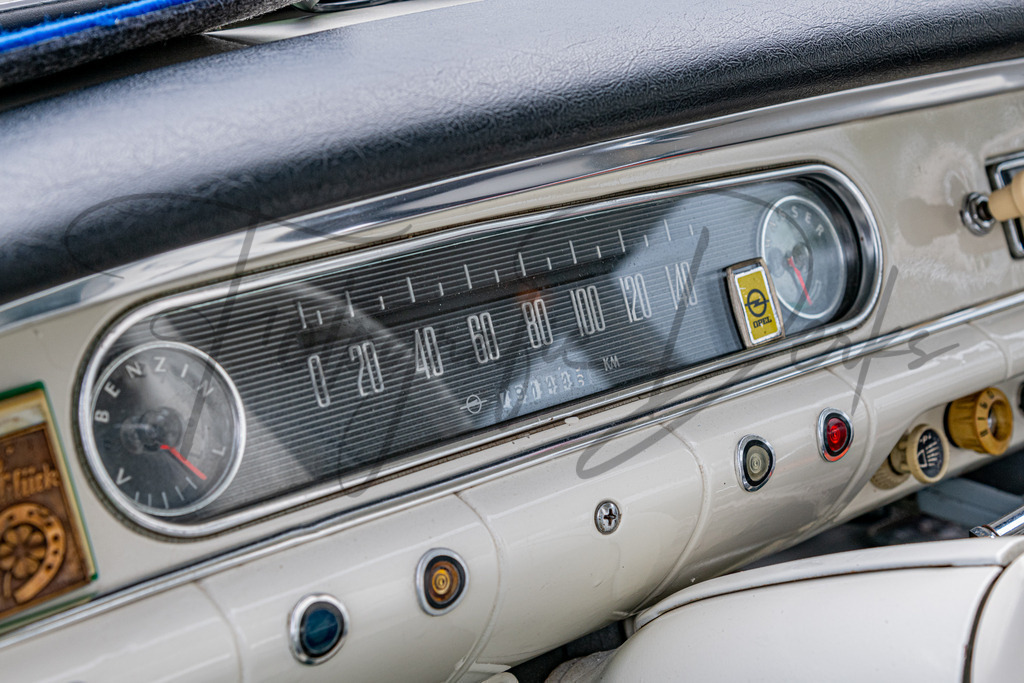 2022-05-21 Opel Treffen-582 | fotografie-derks - Realisiert mit Pictrs.com