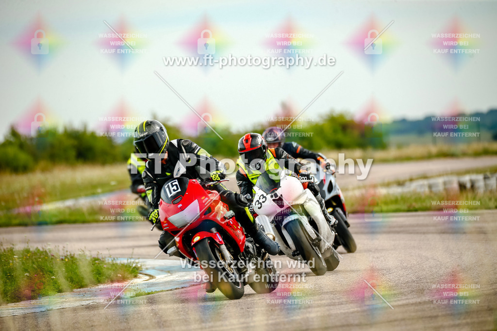 Chambley Juli-2137 | Hier findet Ihr Bilder von Touristenfahrten auf der Nürburgring Nordschleife oder von anderen Veranstaltungen die ich besucht habe. Viel Spass beim Durch Schauen 