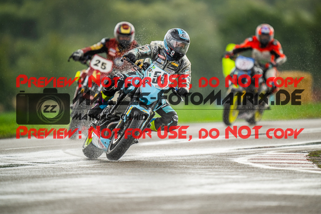 MaZZes_FotoMatrix_220917_7635 | TWIN CUP