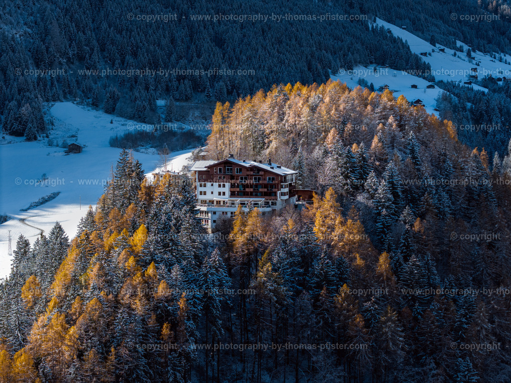 Glocke Finkenberg copyright  Thomas Pfister-1 | PHOTOGRAPHY BY THOMAS PFISTER