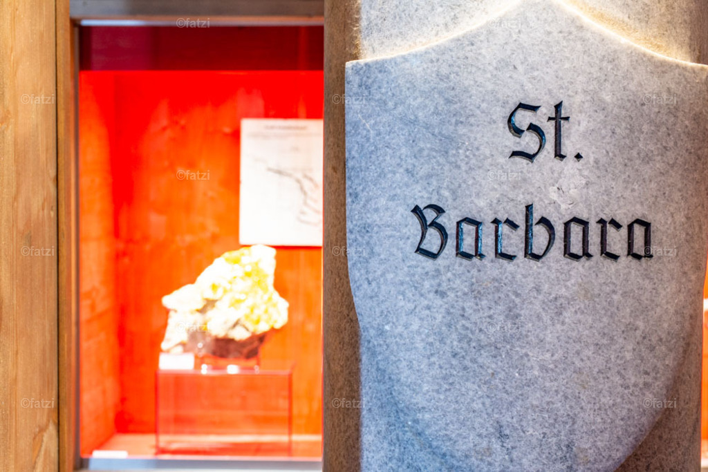 Bergbau-Museum Innen _fatzi_20230908-152259 | Fatzi Bilder-Archiv! 
Die Bilder sind für private Nutzung lizenzfrei. Die kommerzielle Nutzung ist möglich und erwünscht, jedoch bitte ich um vorherige Kontaktaufnahme per E-Mail (info@fatzi.at) oder unter +43 650 7828269 - Realisiert mit Pictrs.com