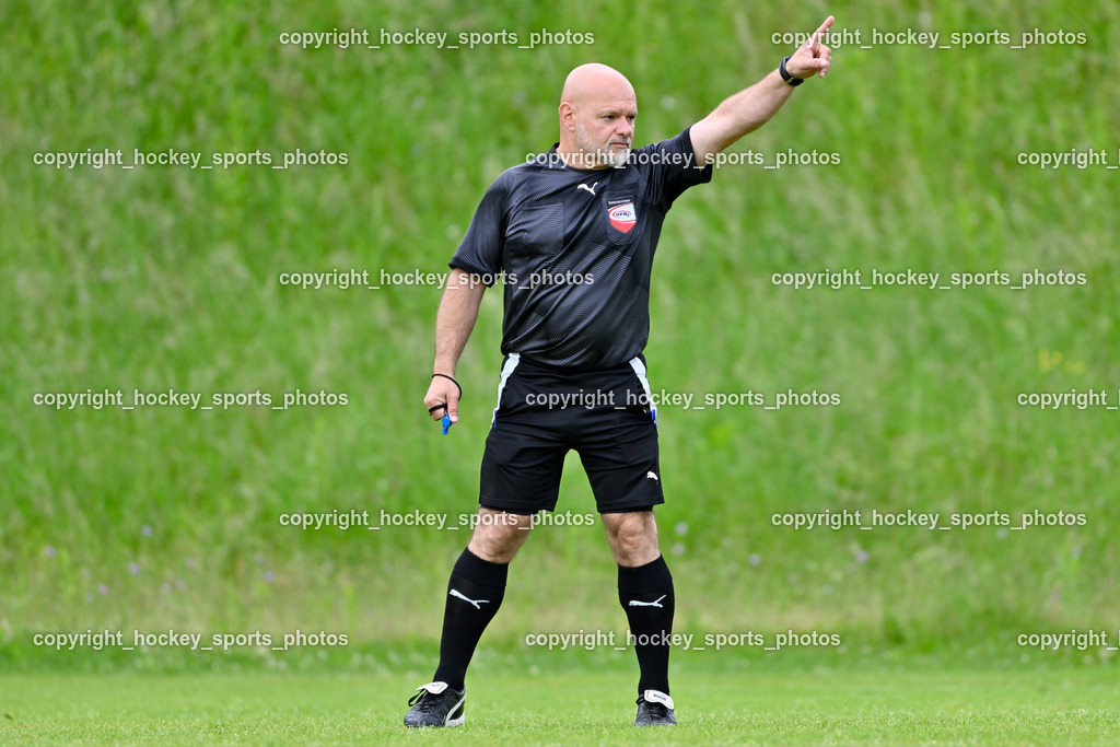 SV Wernberg vs. FC Faakersee | Michael Maier Referee, SV Wernberg vs. FC Faakersee, SV Wernberg vs. FC Faakersee am 01.06.2024 in Wernberg (Sportplatz Wernberg), Austria, (Photo by Bernd Stefan)
