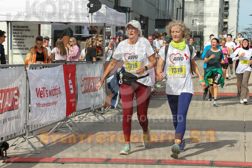 250920_1343_EX1_6379 | Sportfotografie im Rhein-Sieg Kreis, Köln, Bonn, NRW, Rheinland Pfalz, Hessen, etc. Unser Tätigkeitsfeld umfasst den Laufsport vom Volkslauf über den Marathon, Duathlon, Triathon bis zum Ultralauf wie Kölnpfad Ultra oder Schindertrail.
