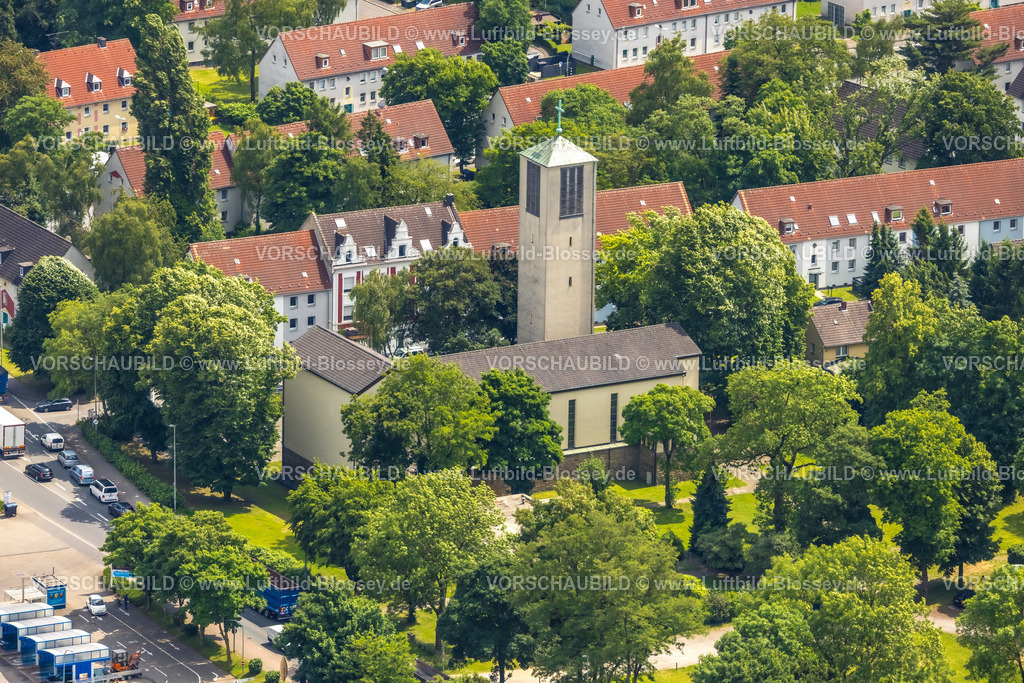 Herne250601488 | Luftbild, katholische Herz-Jesu Kirche, Unser Fritz, Herne, Ruhrgebiet, Nordrhein-Westfalen, Deutschland
