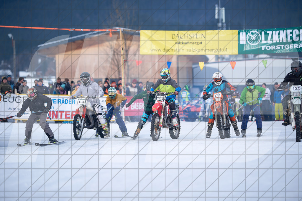 11. Holzknecht Skijöring | Skijöring am 24.01.2026: 11. Holzknecht Skijöring in Gosau am Dachstein, Oberösterreich, ÖsterreichFoto: © 2026 Martin Bihounek | mb-creative.eu