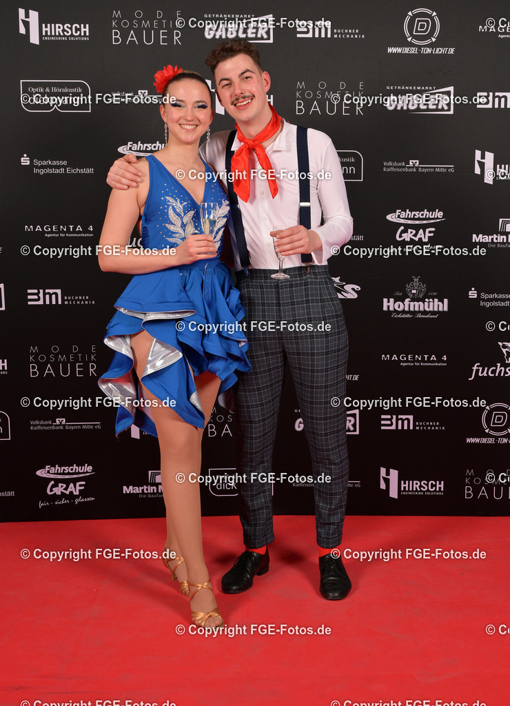 20240113-fge-fotos-0187 | Eröffnungsball der FGE am 13.01.2024 im Alten Stadttheater in Eichstätt. - Realisiert mit Pictrs.com