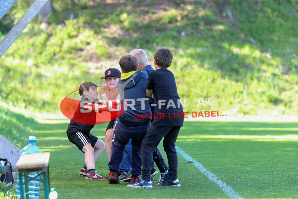 AUSTRIA U15 - MEXICO U15 | Kinder ; AUSTRIA U15 - MEXICO U15 am 29.04.2022 in Arnoldstein
(Sportplatz), AUSTRIA, (Photo by Ernst Krawagner sport-fan.at) - Realisiert mit Pictrs.com
