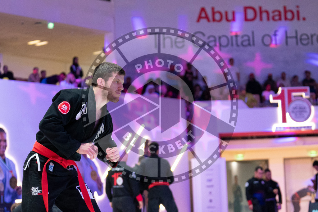 20231109PBB5264 | Fighters compete during the AJP World Professional Championship in the Mubadala Arena in Abu Dhabi, Arab United Emirates, on November 9, 2023.