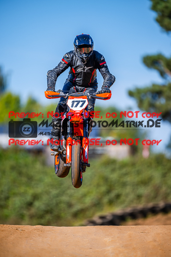 MaZZes_FotoMatrix_230916_1480 | S4