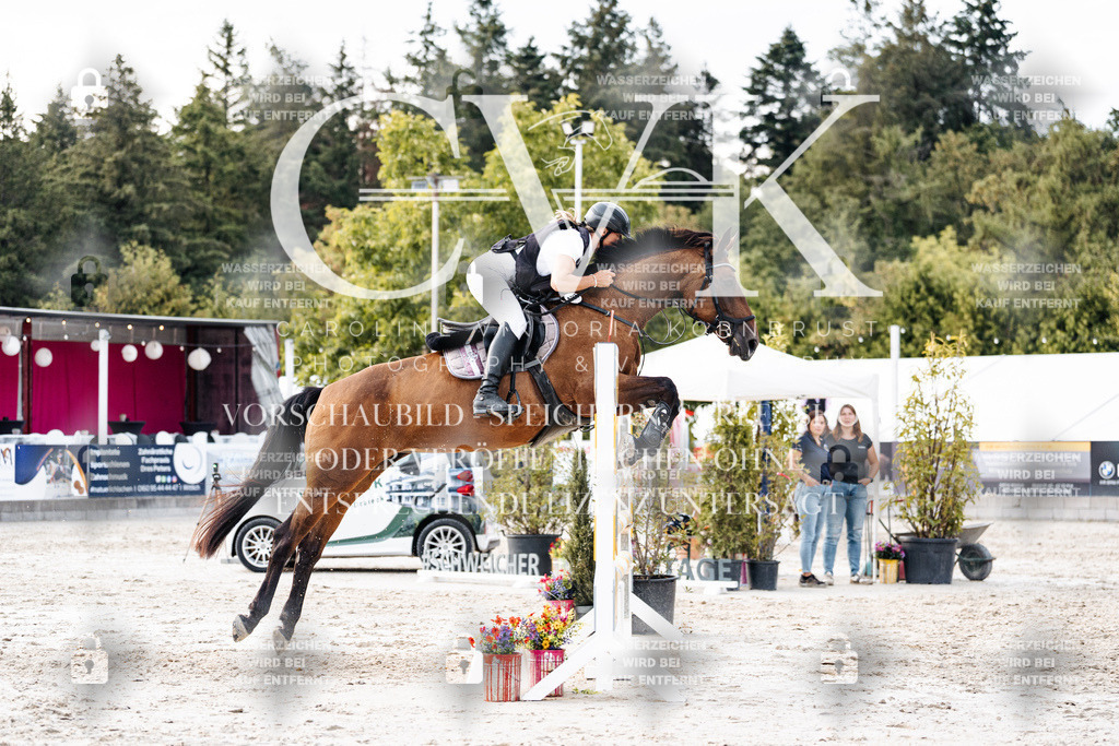 CK904041 | Turnierfotografie Pferdefotografie Trier Rheinland-Pfalz Pferdesport Reitsport Tierfotografie Sportfotografie Pferdevideo Pferdevideografie Equestrianvideography equestrianphotography  - Realisiert mit Pictrs.com