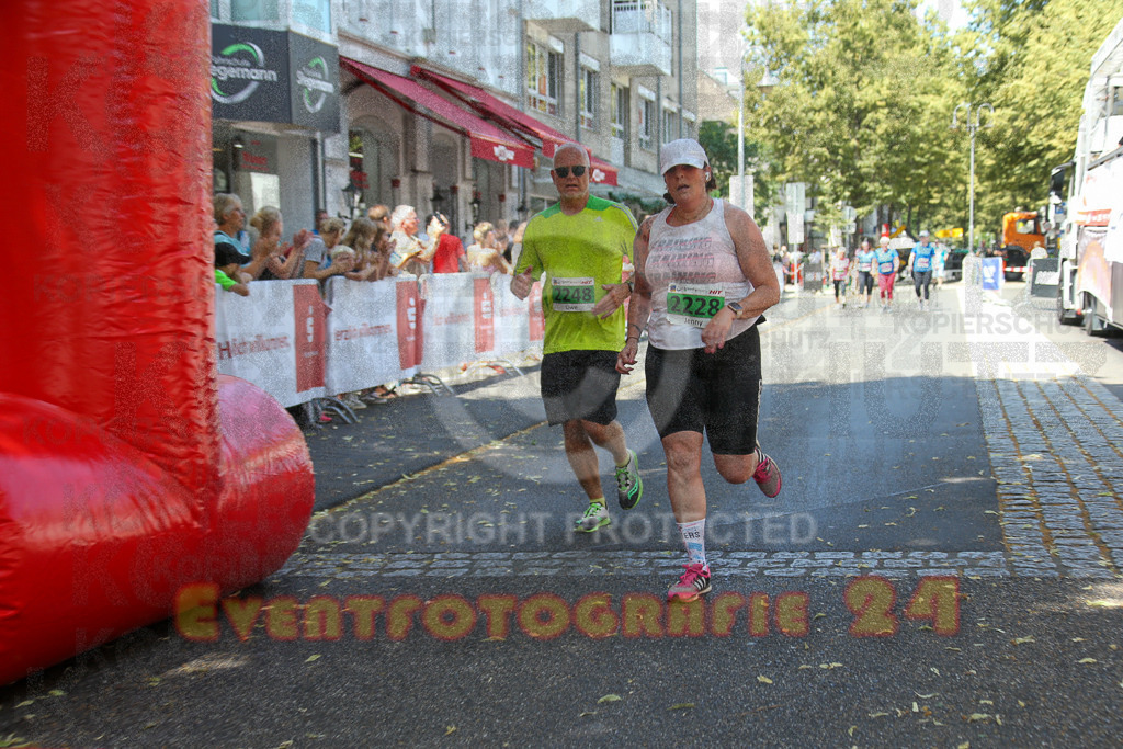 250621_1222_EX1_5719 | Sportfotografie im Rhein-Sieg Kreis, Köln, Bonn, NRW, Rheinland Pfalz, Hessen, etc. Unser Tätigkeitsfeld umfasst den Laufsport vom Volkslauf über den Marathon, Duathlon, Triathon bis zum Ultralauf wie Kölnpfad Ultra oder Schindertrail.