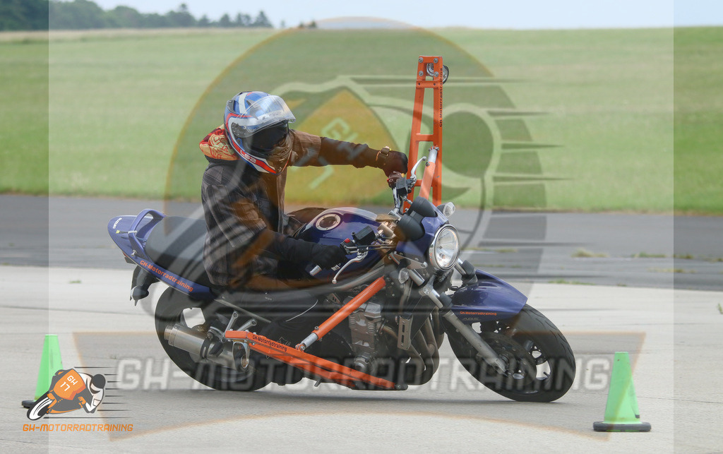 IMG_0326 | gh-motorradtraining-foto.de - Realisiert mit Pictrs.com