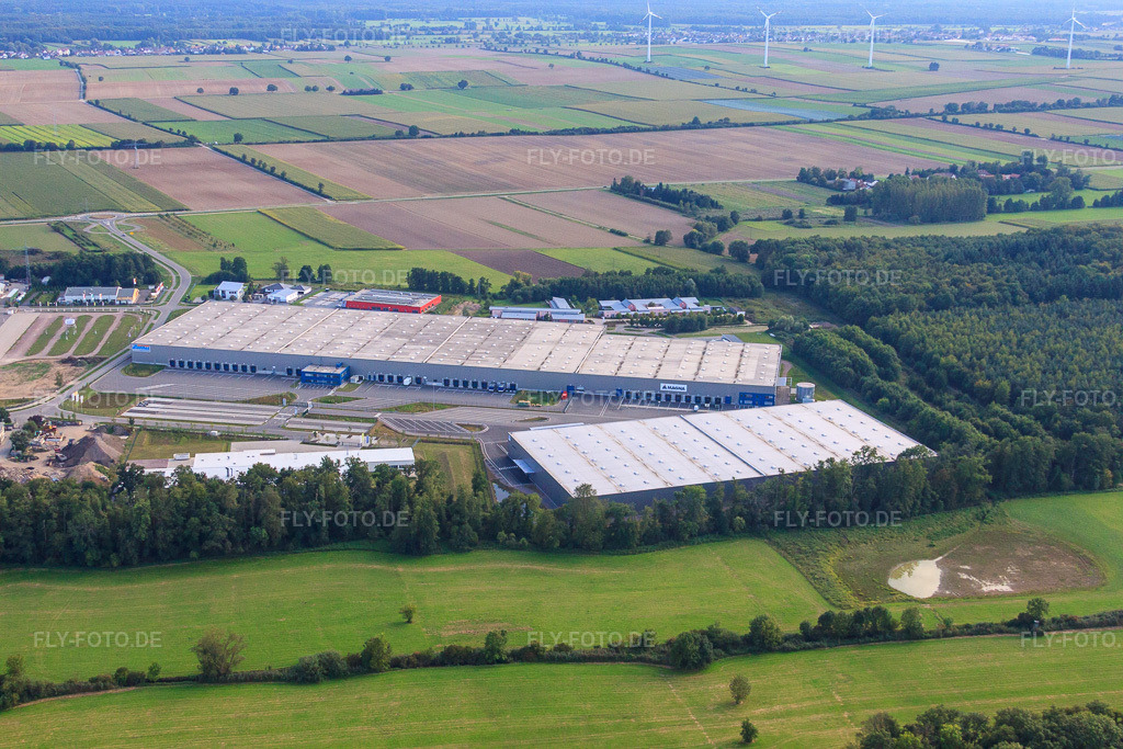Luftbild: ZUFALL logistics group - Niederlassung Kandel und STS Group im Gewerbegebiet Horst im Ortsteil Minderslachen in Kandel im Bundesland Rheinland-Pfalz in Deutschland. – Foto: IMG_44894.jpg vom 03.09.2011 durch Werner Riehm/FLY-FOTO.de – Auflösung des Originals: 4752 x 3168 px – Transport- & Logistikunternehmen | ZUFALL logistics group – WWW.STS.GROUP
