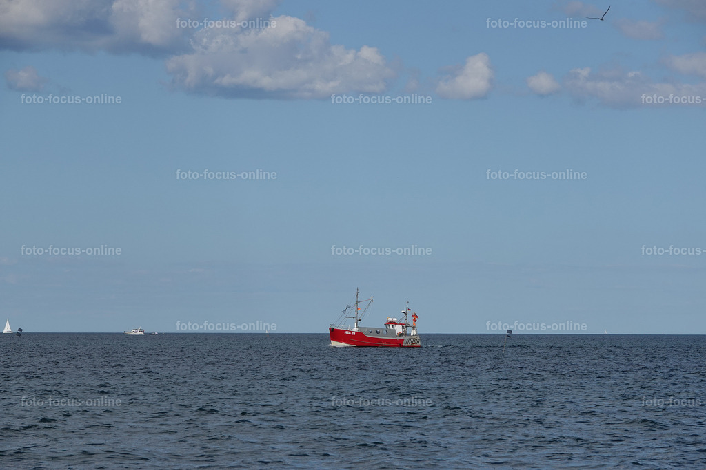 TW_13 | Landscape photography, spectacular waves, Atlantic Ocean, Baltic Sea