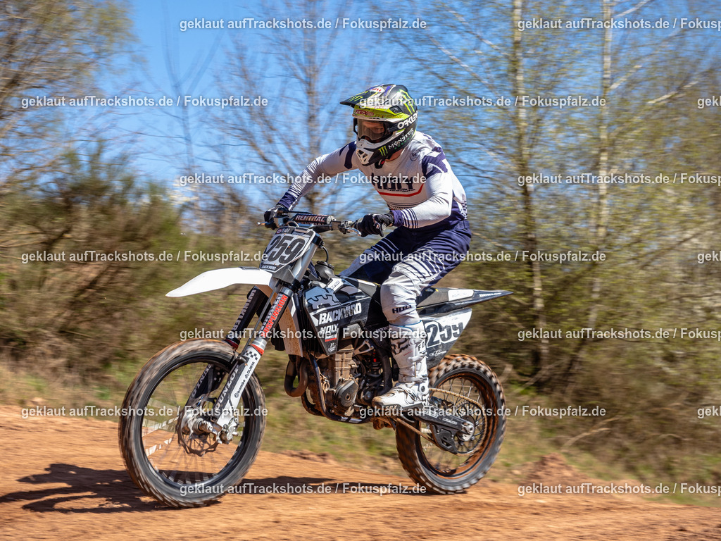 Schweyen040525-176 | Trackshots.de / Fokuspfalz.de - Realisiert mit Pictrs.com