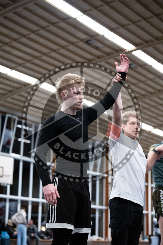 20251129PBB9054 | Fighters compete during the luta livre competition ILLCS XI winter edition on November 29, 2025 in Hannover, Germany.