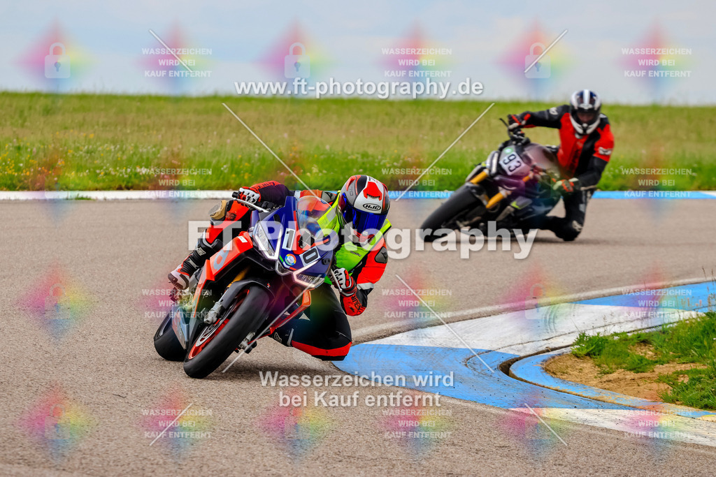 MotoTeam-2073 | Hier findet Ihr Bilder von Touristenfahrten auf der Nürburgring Nordschleife oder von anderen Veranstaltungen die ich besucht habe. Viel Spass beim Durch Schauen 