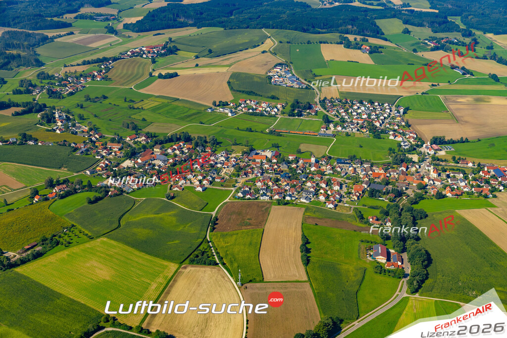 Das Luftbild zeigt :  Sielenbach - Die Luftaufnahme wurde 2024 vom UL-Flugzeug aus erstellt ( keine Drohne ) - Hochauflösende Luftaufnahme - Für grossformatige Ausdrucke geeignet. Die Geschenkidee !Mit Lizenz und Bildrechte bestellbar
