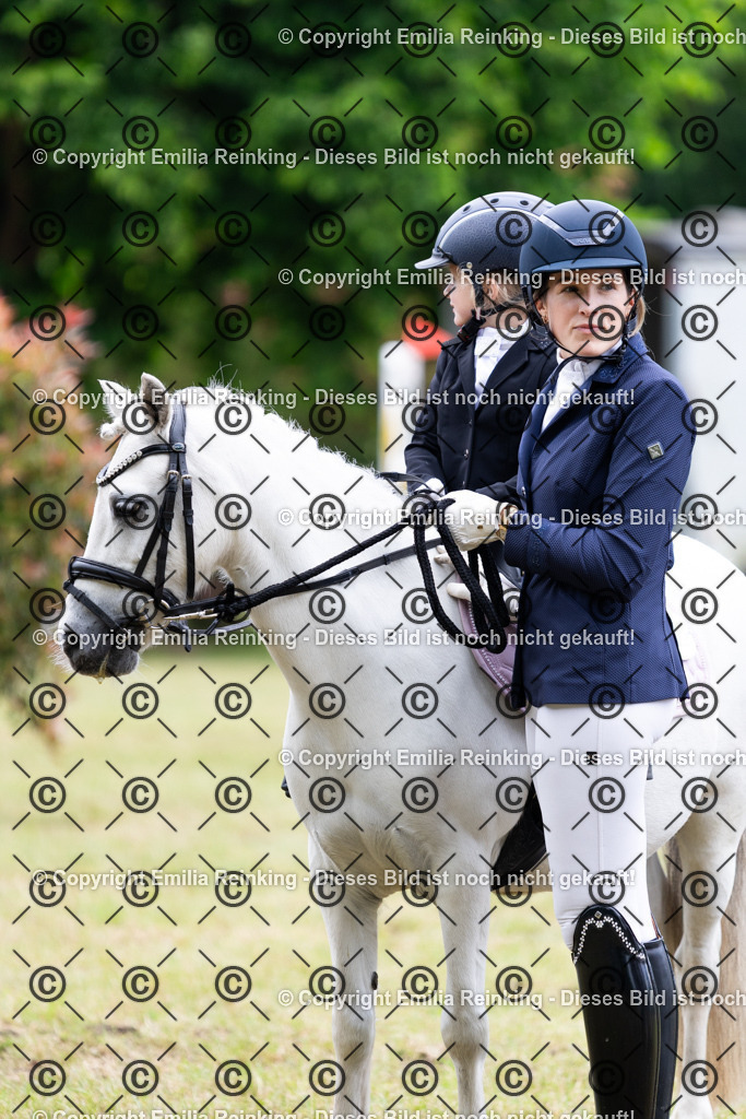 CL5A9330 | Emilia Reinking Fotografie - Realisiert mit Pictrs.com