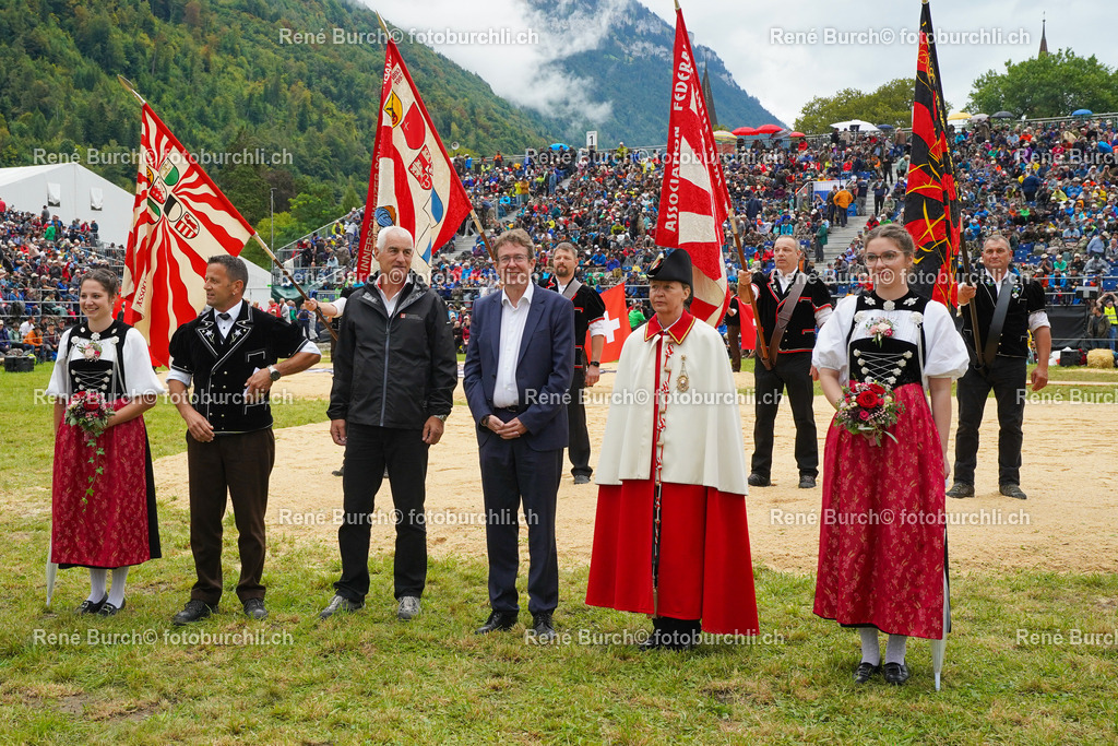 146 | René Burch leidenschaftlicher Fotograf aus Kerns in Obwalden.  Hier finden sie Sport, Landschaft und Natur Fotografie.
 - Realisiert mit Pictrs.com