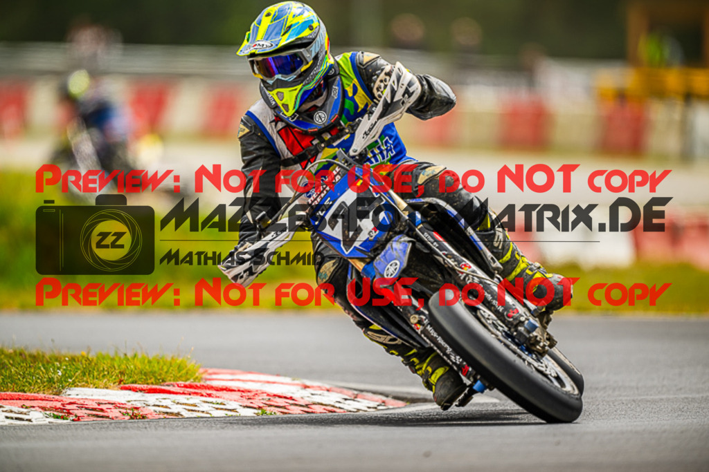 MaZZes_FotoMatrix_230702_9002 | UE40