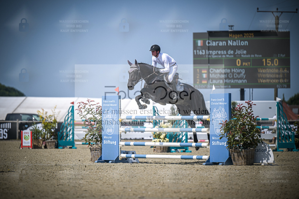 DOS_3367 | Entdecke hochwertige Reitturnierfotos von Foto Oger. Professionell, emotional und authentisch – jetzt Lieblingsmomente im Shop bestellen. - Realisiert mit Pictrs.com