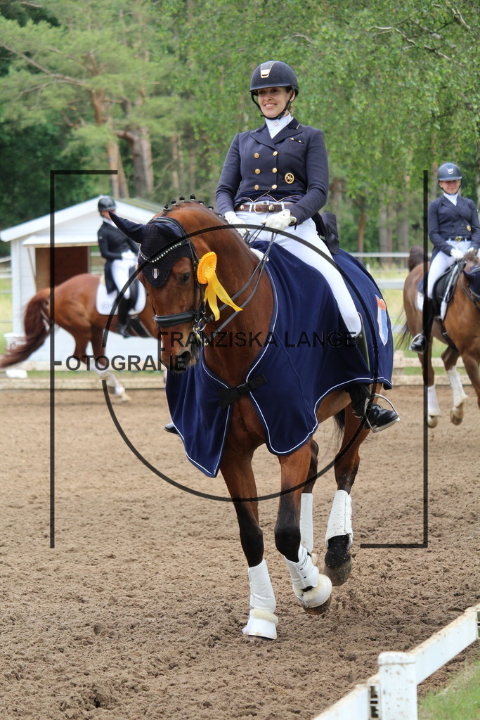 IMG_8709 | franziskalange - Realisiert mit Pictrs.com