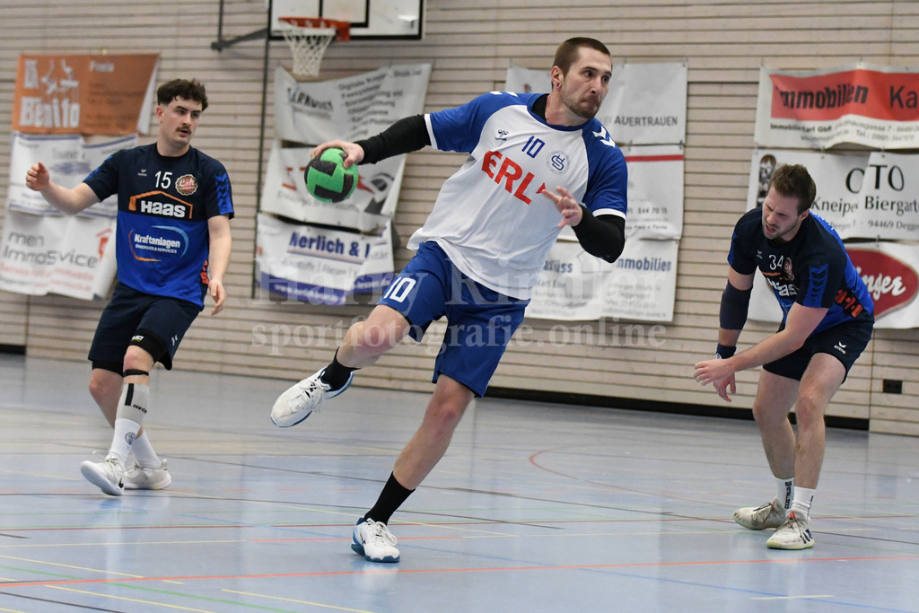 HC Deggendorf : TSV Simbach II   | Alexander Kohlbauer  (HC Deggendorf  #10) - Realisiert mit Pictrs.com