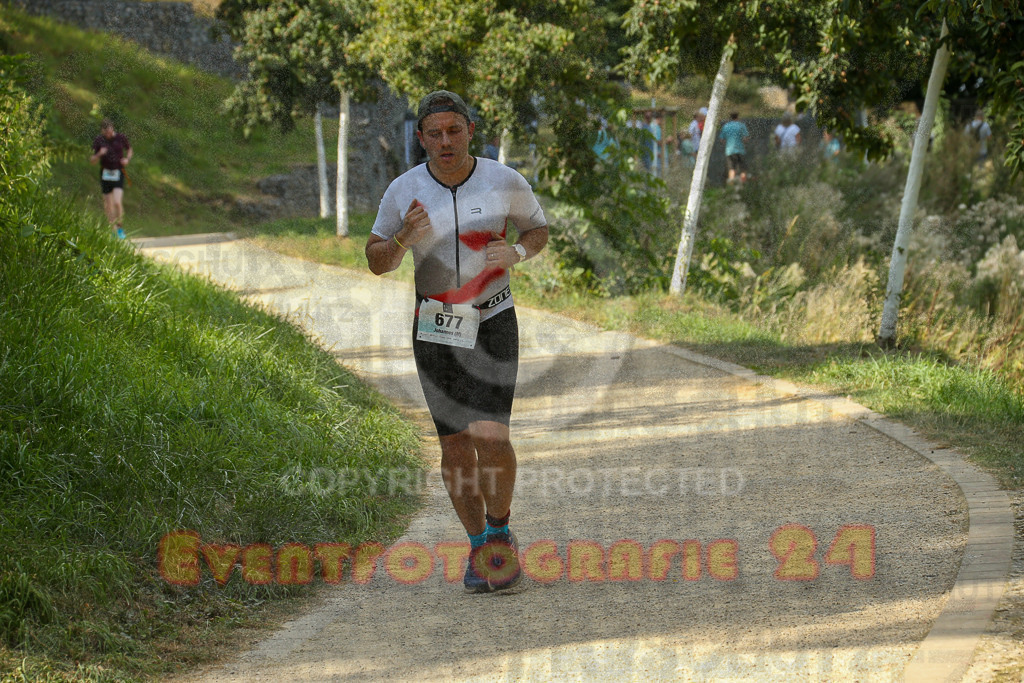 250824_1500_EX1_8307 | Sportfotografie im Rhein-Sieg Kreis, Köln, Bonn, NRW, Rheinland Pfalz, Hessen, etc. Unser Tätigkeitsfeld umfasst den Laufsport vom Volkslauf über den Marathon, Duathlon, Triathon bis zum Ultralauf wie Kölnpfad Ultra oder Schindertrail.