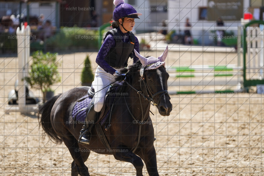 20240824-FAH08138 | Thierhaupten 2024, Bayerisches Landesponyturnier, Turnierbilder, Ponybilder, Turnierfotografen Bayern, Fotoagentur Herrmann