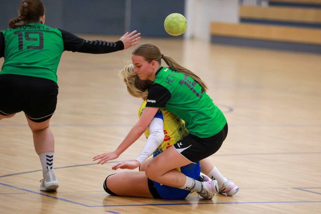 HcTvRhedeII_SvNeukirchen_150924_067 | Bildergalerie von Sport-Ereignissen aber auch von weiteren spannenden Dingen - nicht nur vom Niederrhein. In Anlehnung an den bekannten Spruch von Hanns Dieter Hüsch heißt das Motto: "Niederrhein ist überall".  - Realisiert mit Pictrs.com