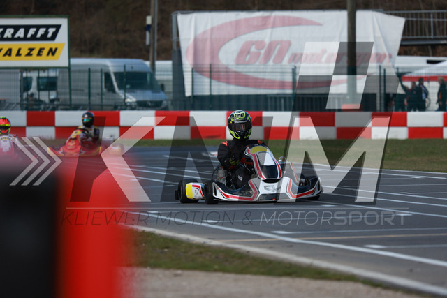 0DKP1854 | Kliewer Motion & Motorsport - Realisiert mit Pictrs.com