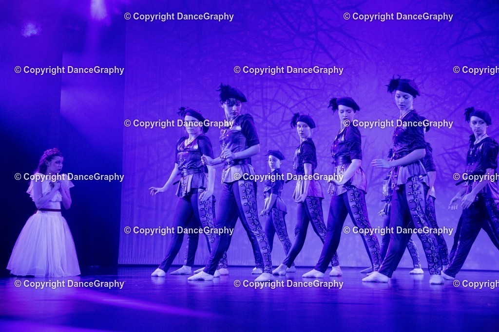 GPHY2765 | DanceGraphy - Realisiert mit Pictrs.com