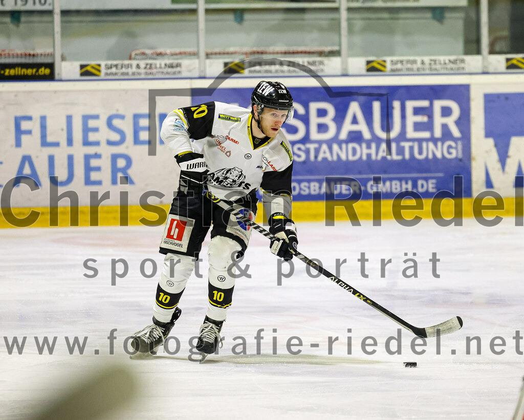 2022-12-23_028_TSV_Erding_gegen_EA_Schongau | Erding, Deutschland, 23.12.2022:
Eishockey, Bayernliga 2022 / 2023, 22. Spieltag, TSV Erding gegen EA Schongau, Endergebnis: 

Foto: Christian Riedel / fotografie-riedel.net