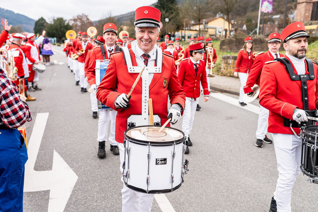 TorstenKrebsCom-FuHirschhorn-042-Z63_1288 | Hochwertige Oldtimer Bilder und der Oldtimer-Kalender. Ein großartiges Weihnachtsgeschenk für Oldtimer-Fans und Oldtimer-Liebhaber.  - Realisiert mit Pictrs.com